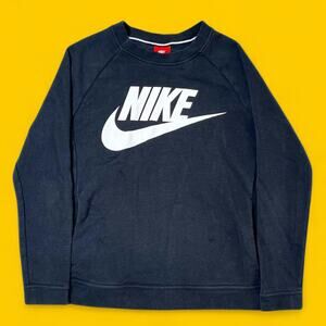 Nike Black Crewneck Sweatshirt Men’s Small Logo Pullover Malaysia